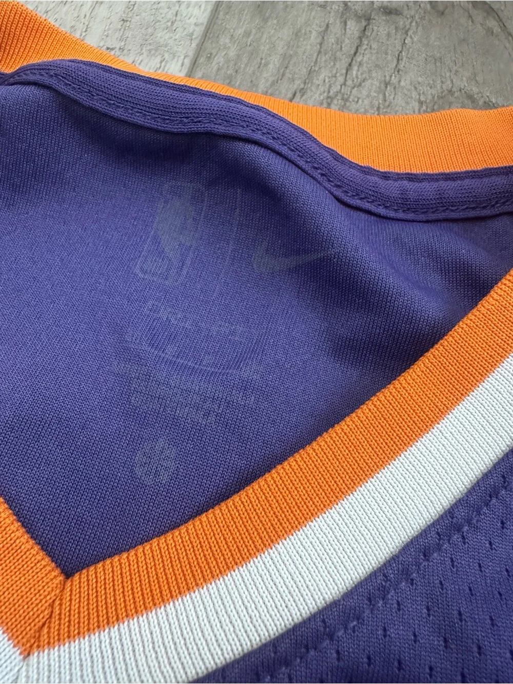Nike Phoenix Suns Devin Booker Jersey Nike Adult Swingman Purple Small Icon
